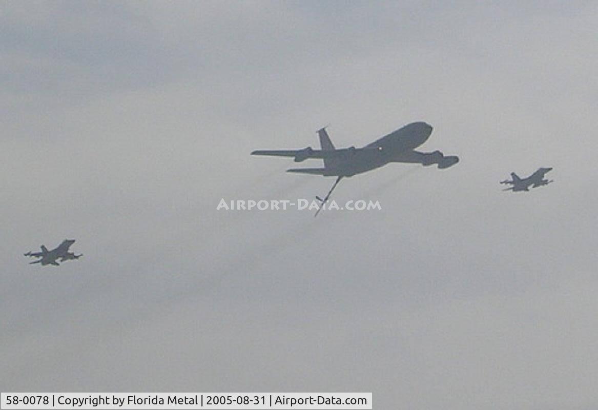 58-0078, 1958 Boeing KC-135E Stratotanker C/N 17823, KC-135 and F-16s at Atlantic City Beach