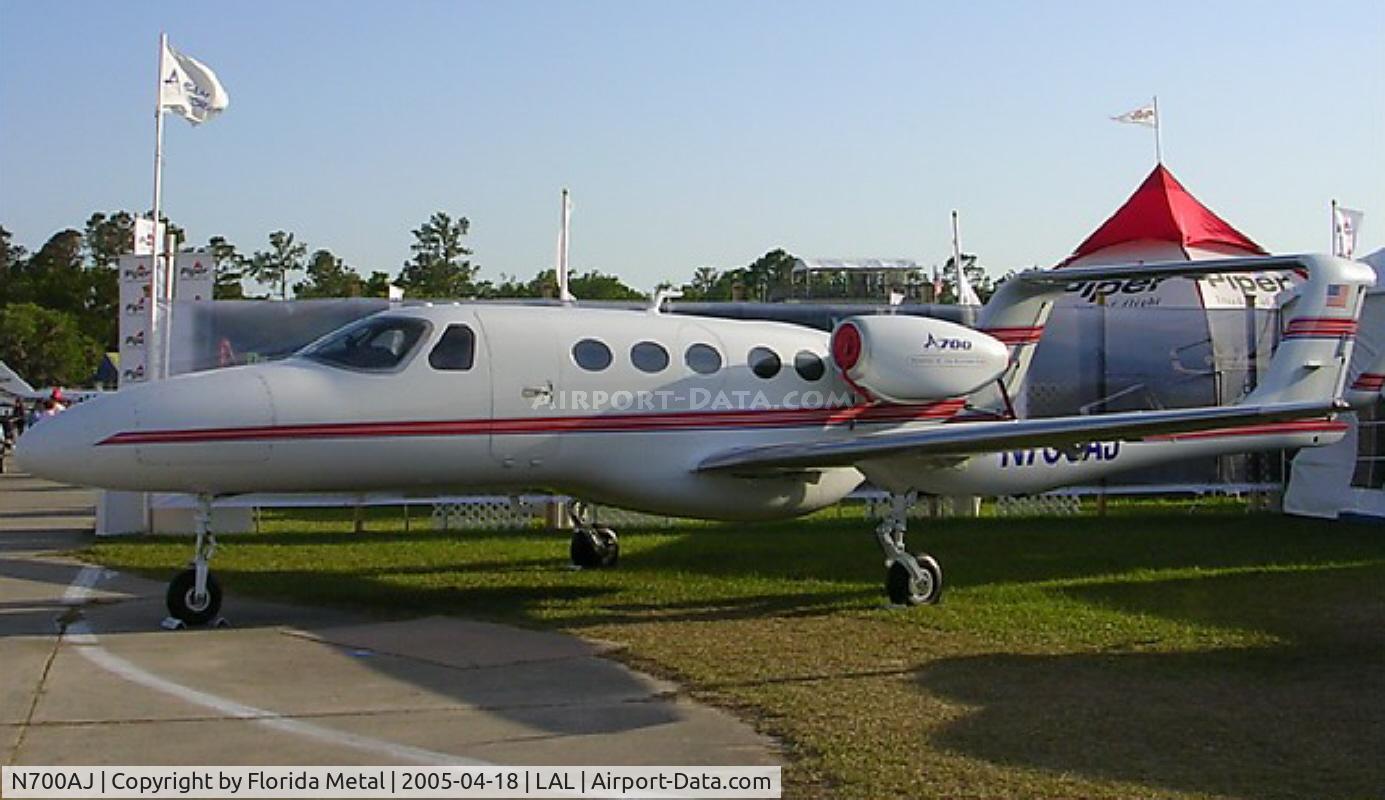 N700AJ, 2007 Adam Aircraft A700 C/N 0004, Adam 700