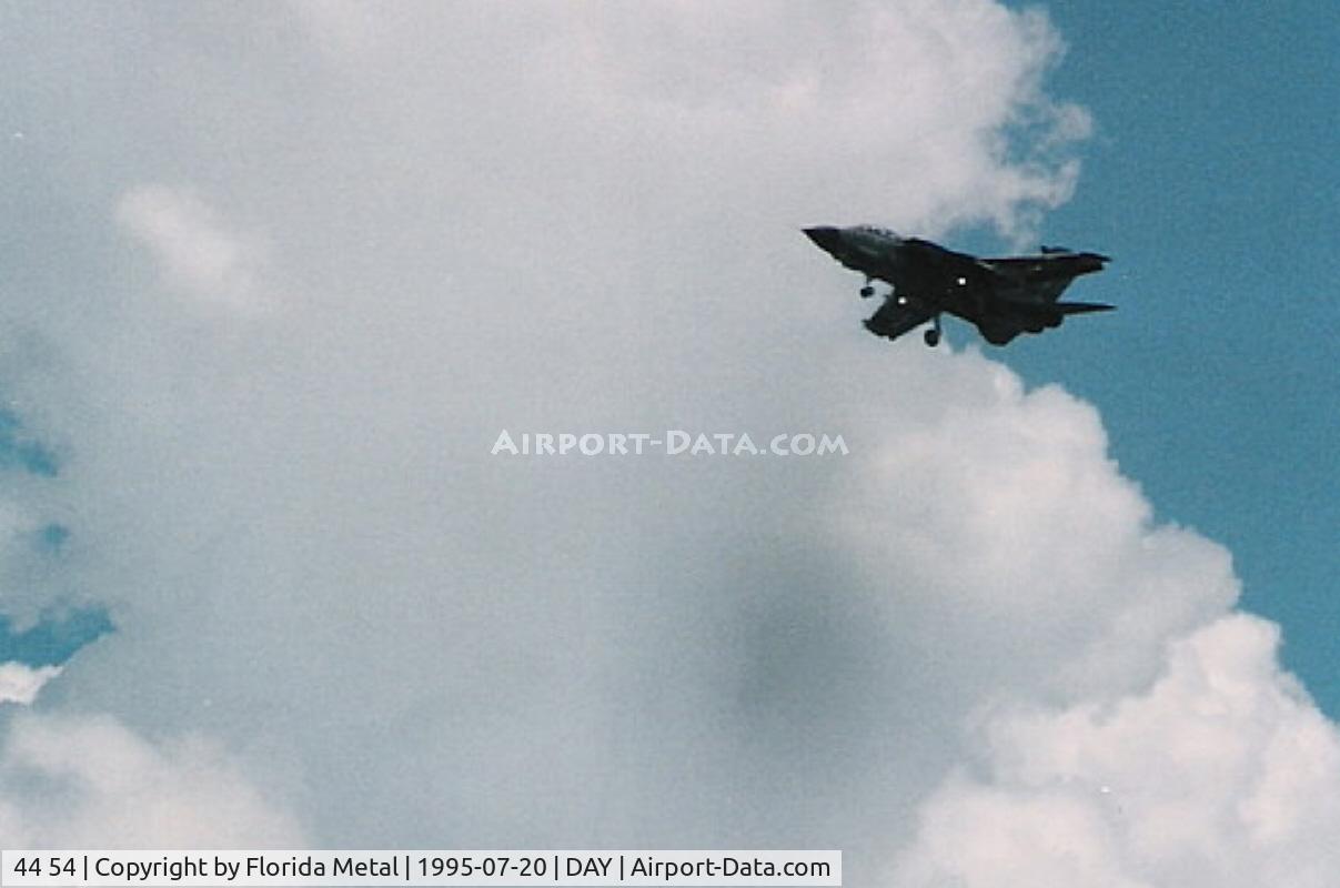44 54, Panavia Tornado IDS C/N 393/GS111/4154, Tornado