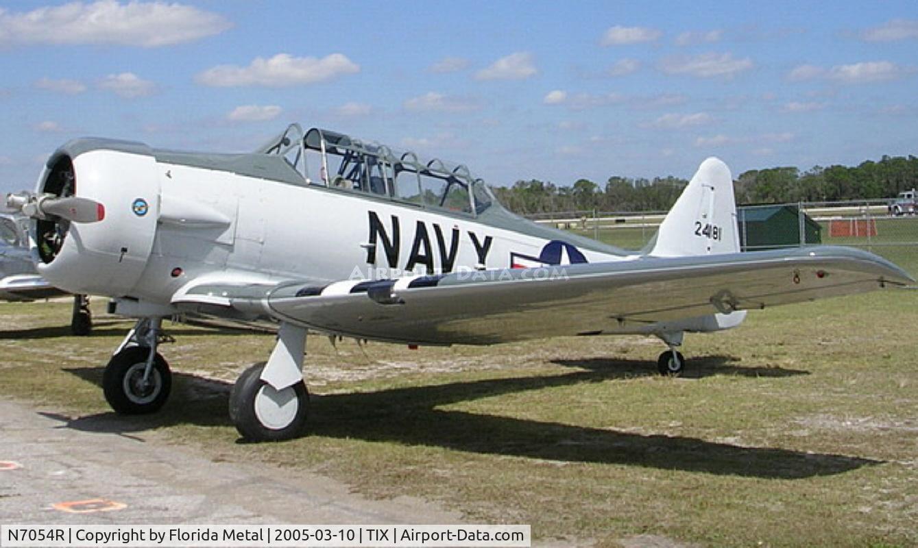 N7054R, 1943 North American AT-6C Texan C/N 88-112429, SNJ