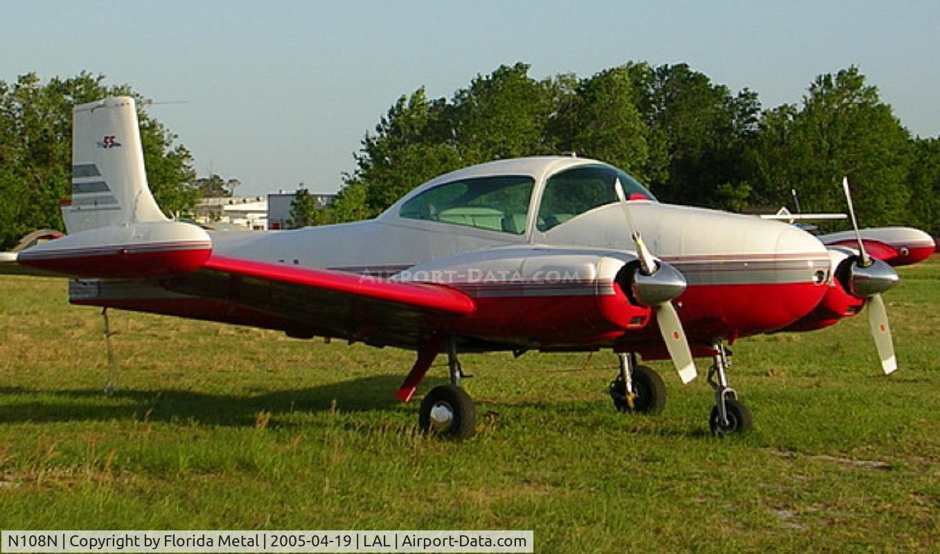 N108N, 1946 Temco D-16A Twin Navion C/N TTN-39 (NAV-4-418), D-16 Twin Navion