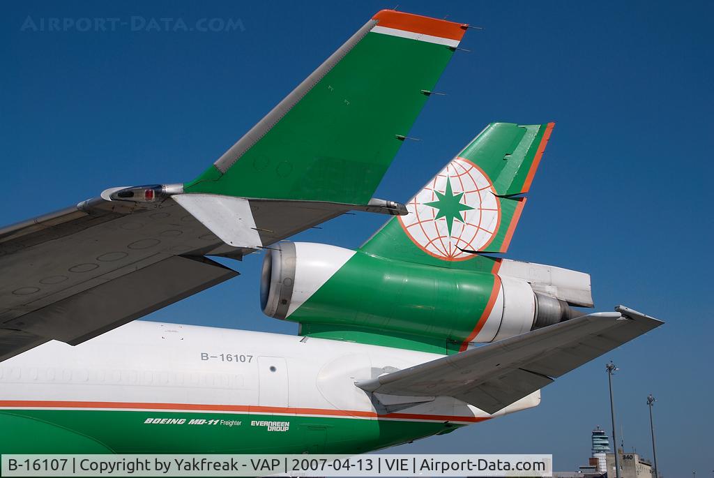 B-16107, 1995 McDonnell Douglas MD-11F C/N 48546, Eva Air MDD MD11