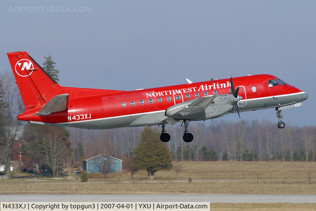 N433XJ, 1997 Saab 340B C/N 340B-433, Departing via RWY15.