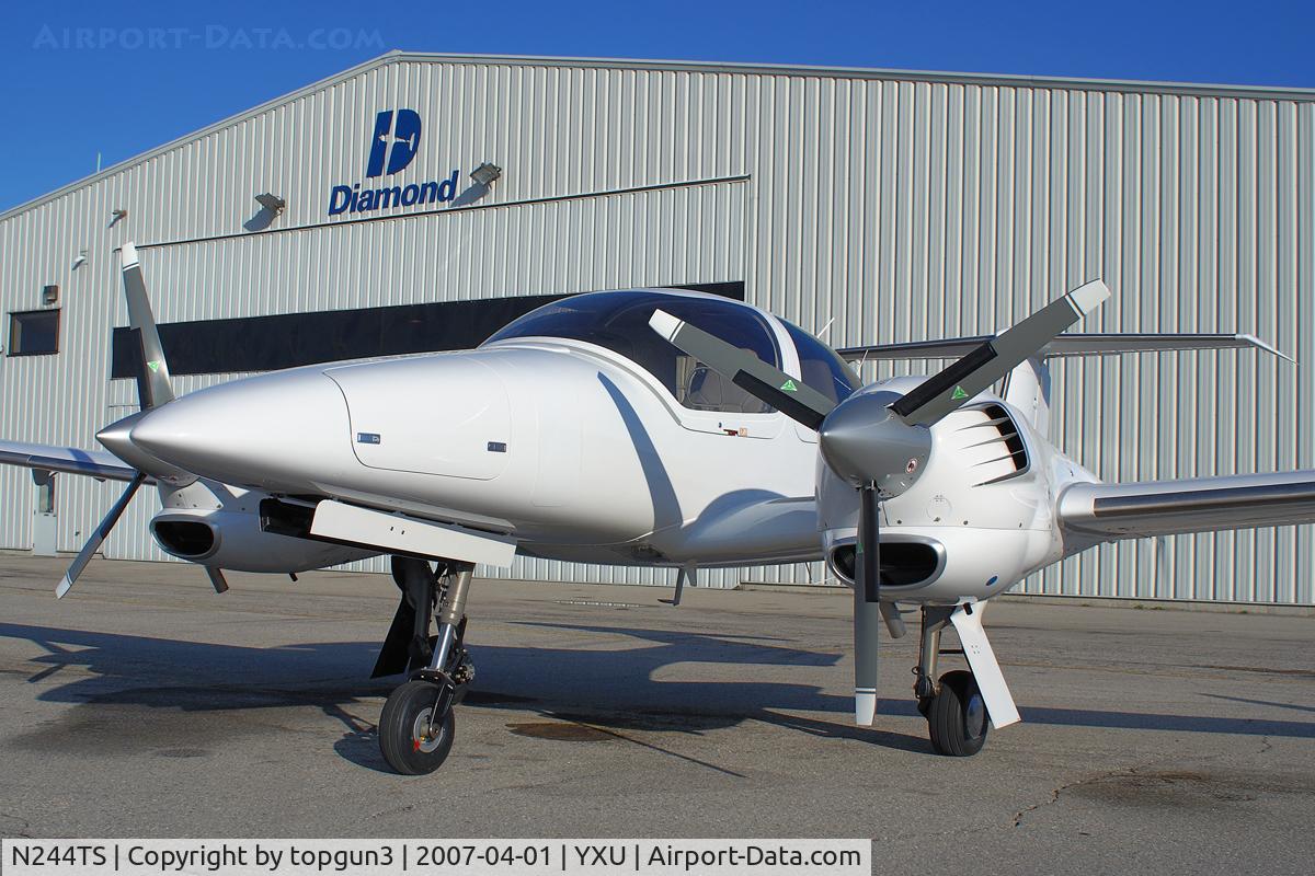 N244TS, 2007 Diamond DA-42 Twin Star C/N 42.AC044, Parked in front of Diamond Flight Centre