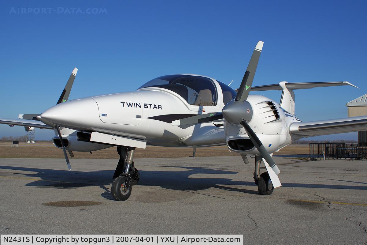 N243TS, 2007 Diamond DA-42 Twin Star C/N 42.AC043, Parked in front of Katana Kafe.
