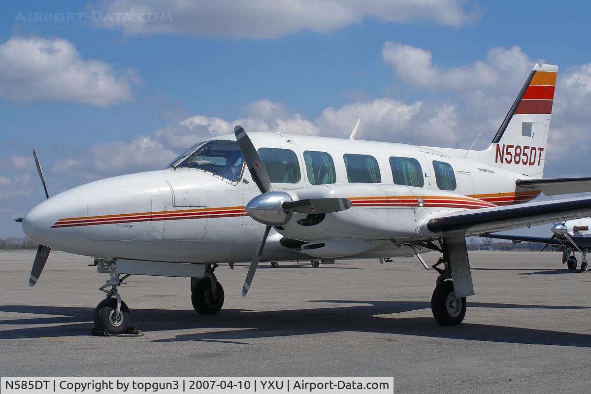 N585DT, Piper PA-31-350 Chieftain C/N 31-8052117, Parked at ESSO ramp.