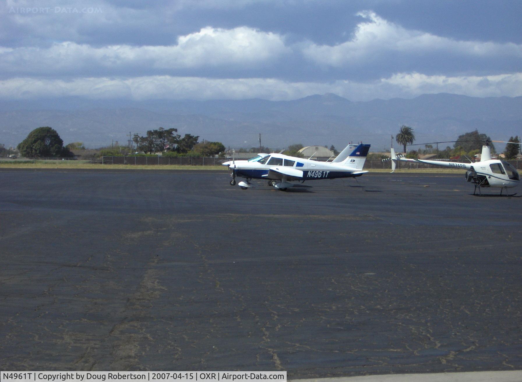N4961T, 1972 Piper PA-28-140 Cruiser C/N 28-7225289, 1972 Piper PA-28-140 CRUISER, Lycoming O-320-E2A 150 Hp, booster tips