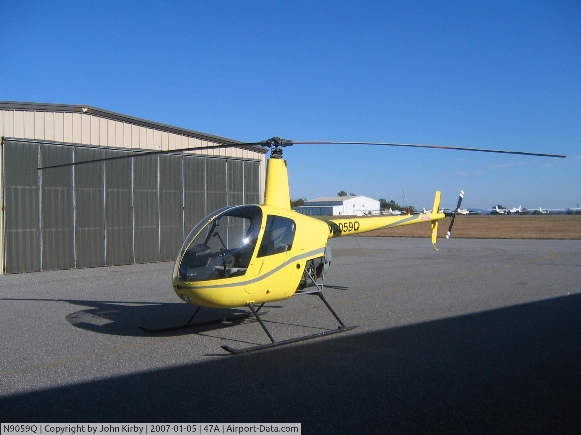 N9059Q, 1981 Robinson R22 C/N 0143, Based at Cherokee County Airport (47A)