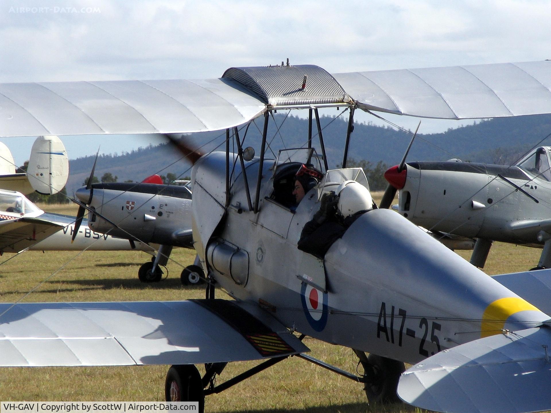 VH-GAV, 1943 De Havilland Australia DH-82A Tiger Moth C/N DHA559, image taken at Watts Bridge Memorial airfield