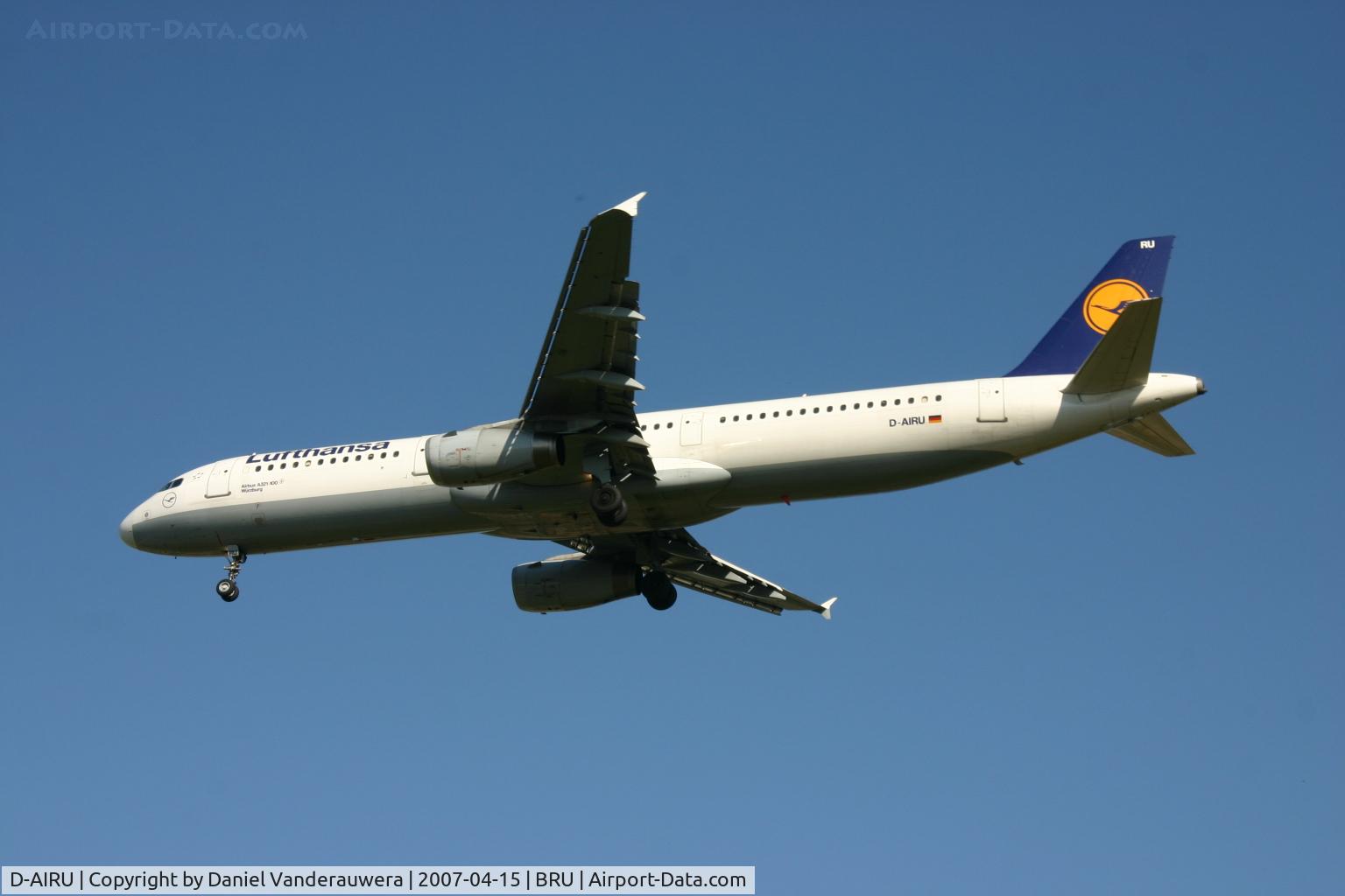 D-AIRU, 1997 Airbus A321-131 C/N 692, arrival of WÜRZBURG