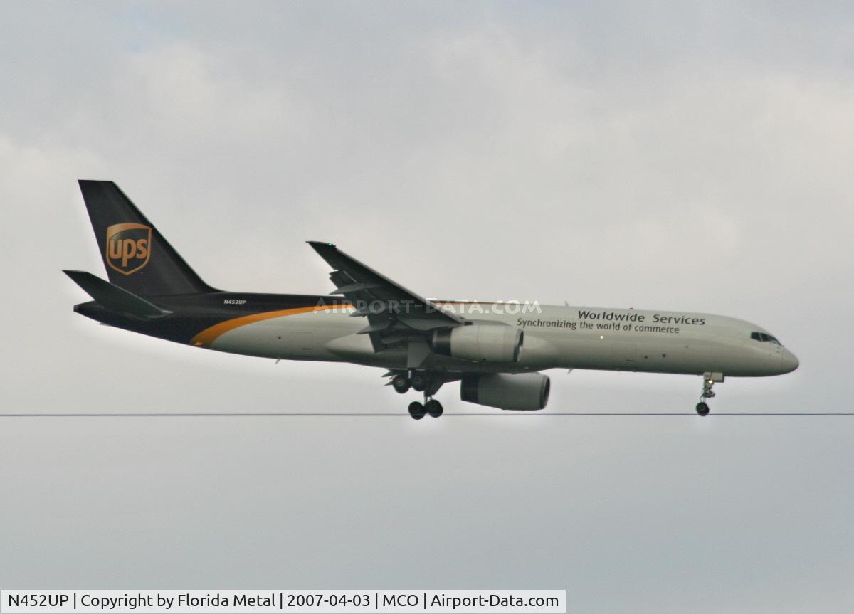 N452UP, 1995 Boeing 757-24APF C/N 25473, UPS