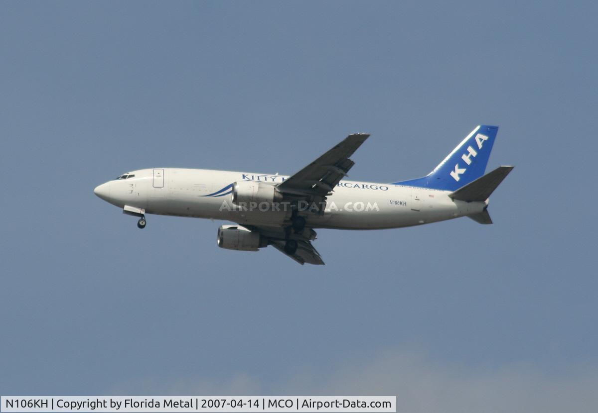 N106KH, 1991 Boeing 737-3Y0 C/N 24916, Kitty Hawk