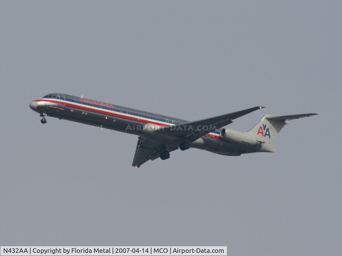 N432AA, 1987 McDonnell Douglas MD-82 (DC-9-82) C/N 49350, American