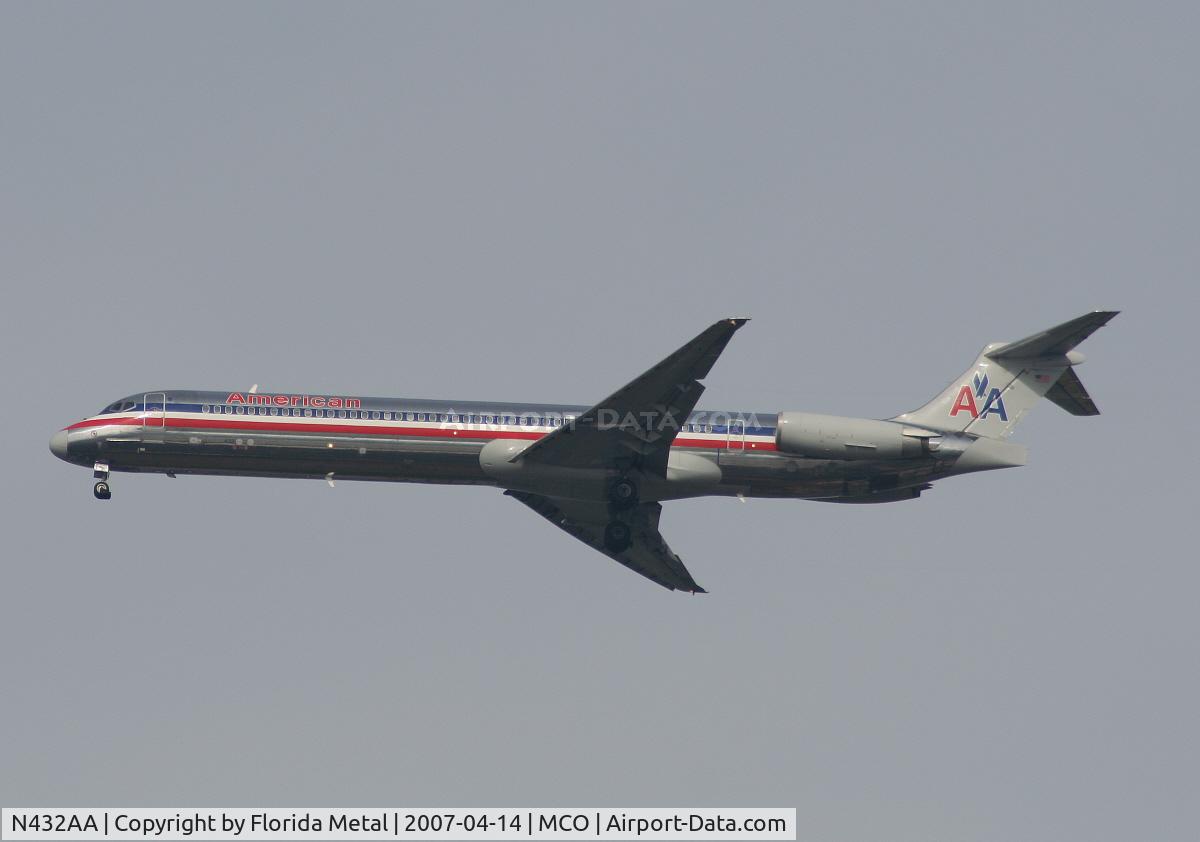 N432AA, 1987 McDonnell Douglas MD-82 (DC-9-82) C/N 49350, American