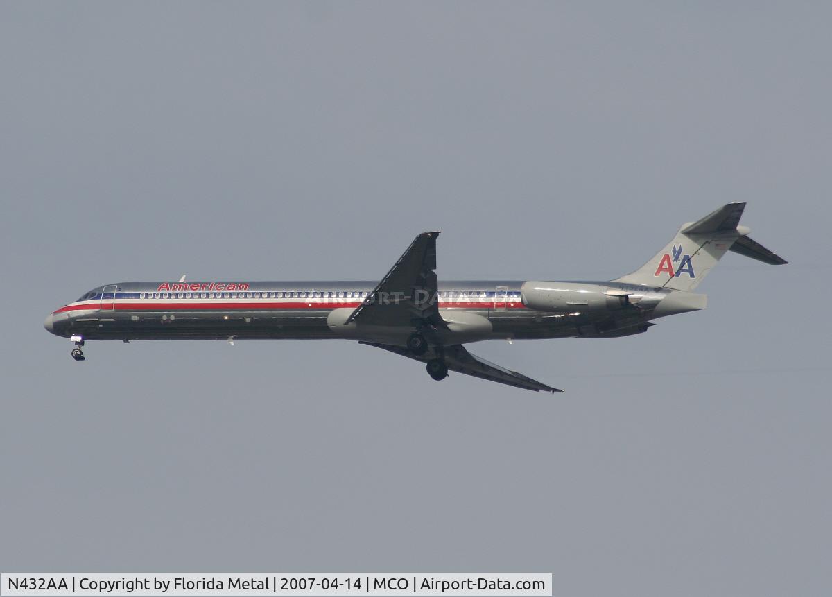 N432AA, 1987 McDonnell Douglas MD-82 (DC-9-82) C/N 49350, American