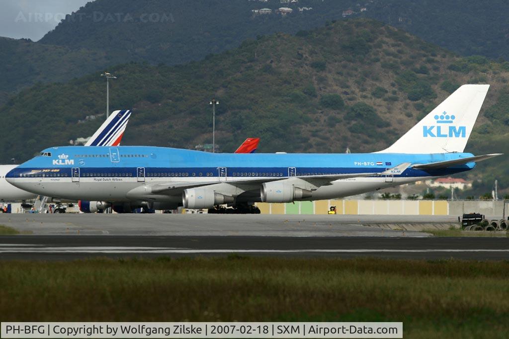 PH-BFG, 1990 Boeing 747-406 C/N 24517, visitor