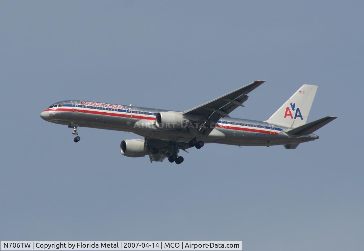 N706TW, 1997 Boeing 757-2Q8 C/N 28165, American
