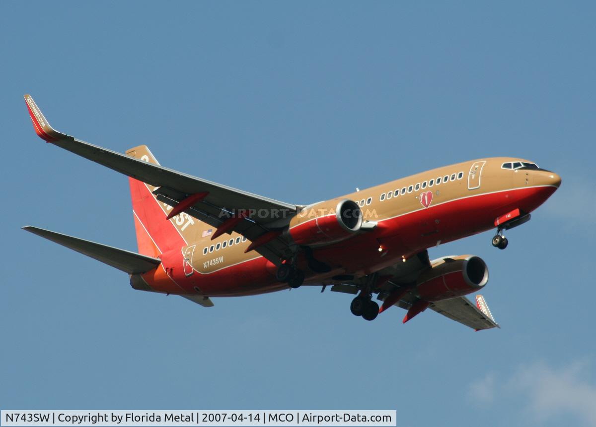 N743SW, 1998 Boeing 737-7H4 C/N 29279, Southwest