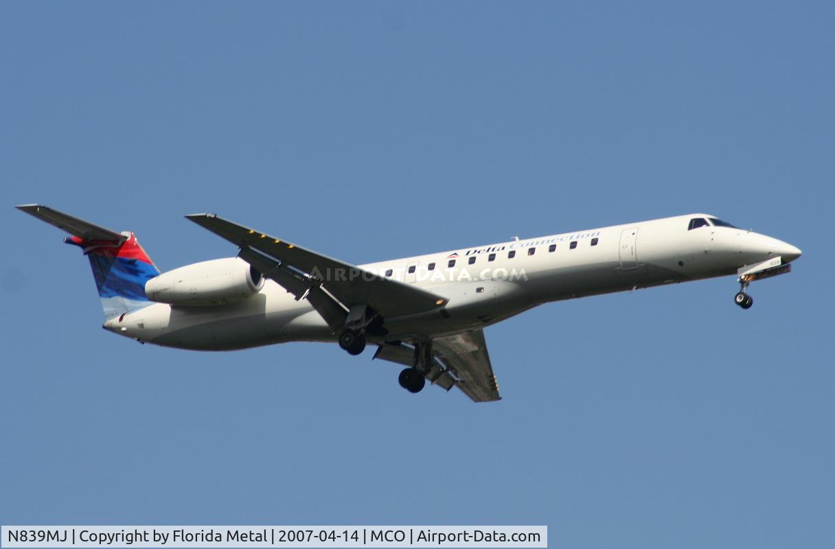 N839MJ, 2001 Embraer EMB-145LR C/N 145416, Delta Connection