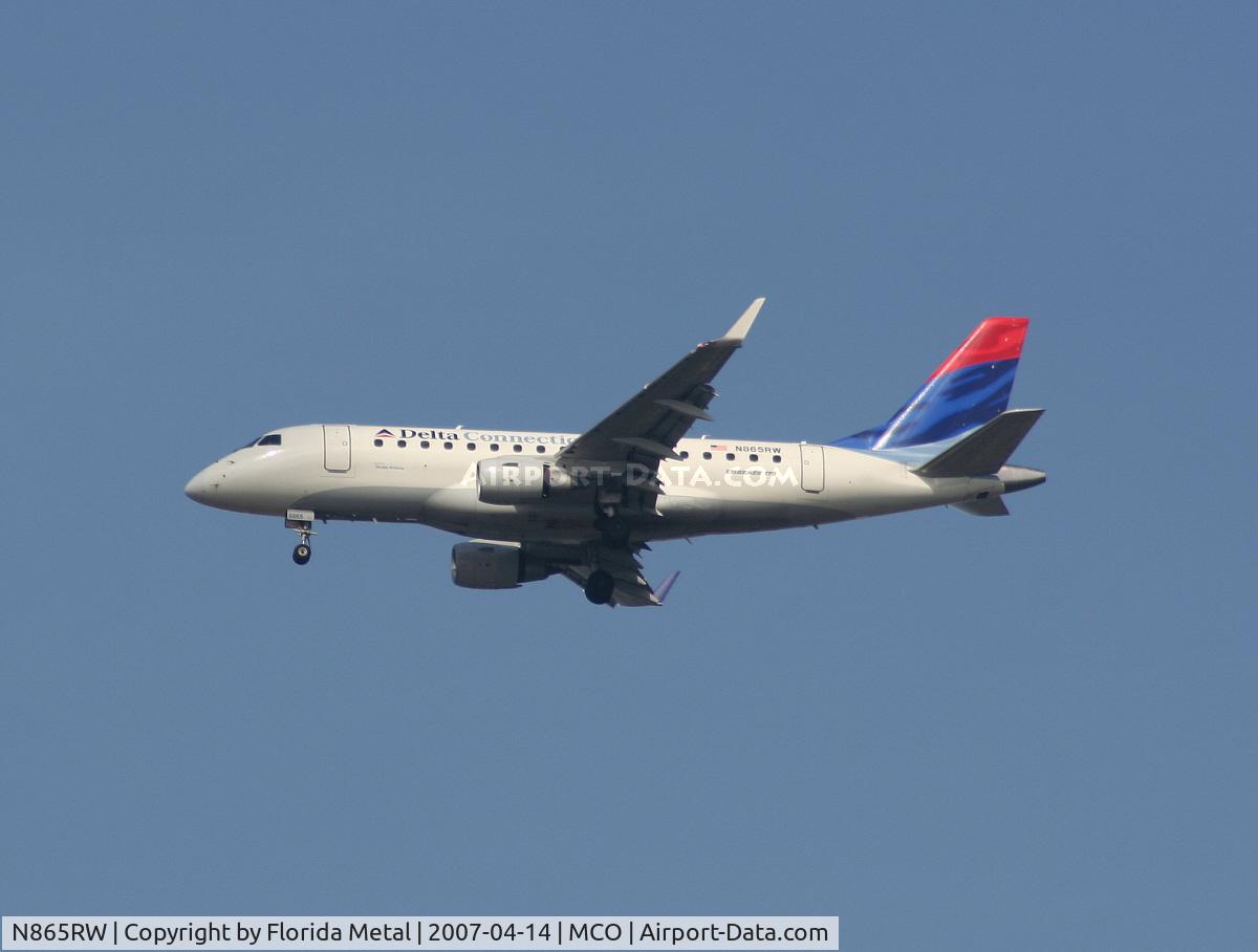 N865RW, 2006 Embraer 170SE (ERJ-170-100SE) C/N 17000122, Delta Connection