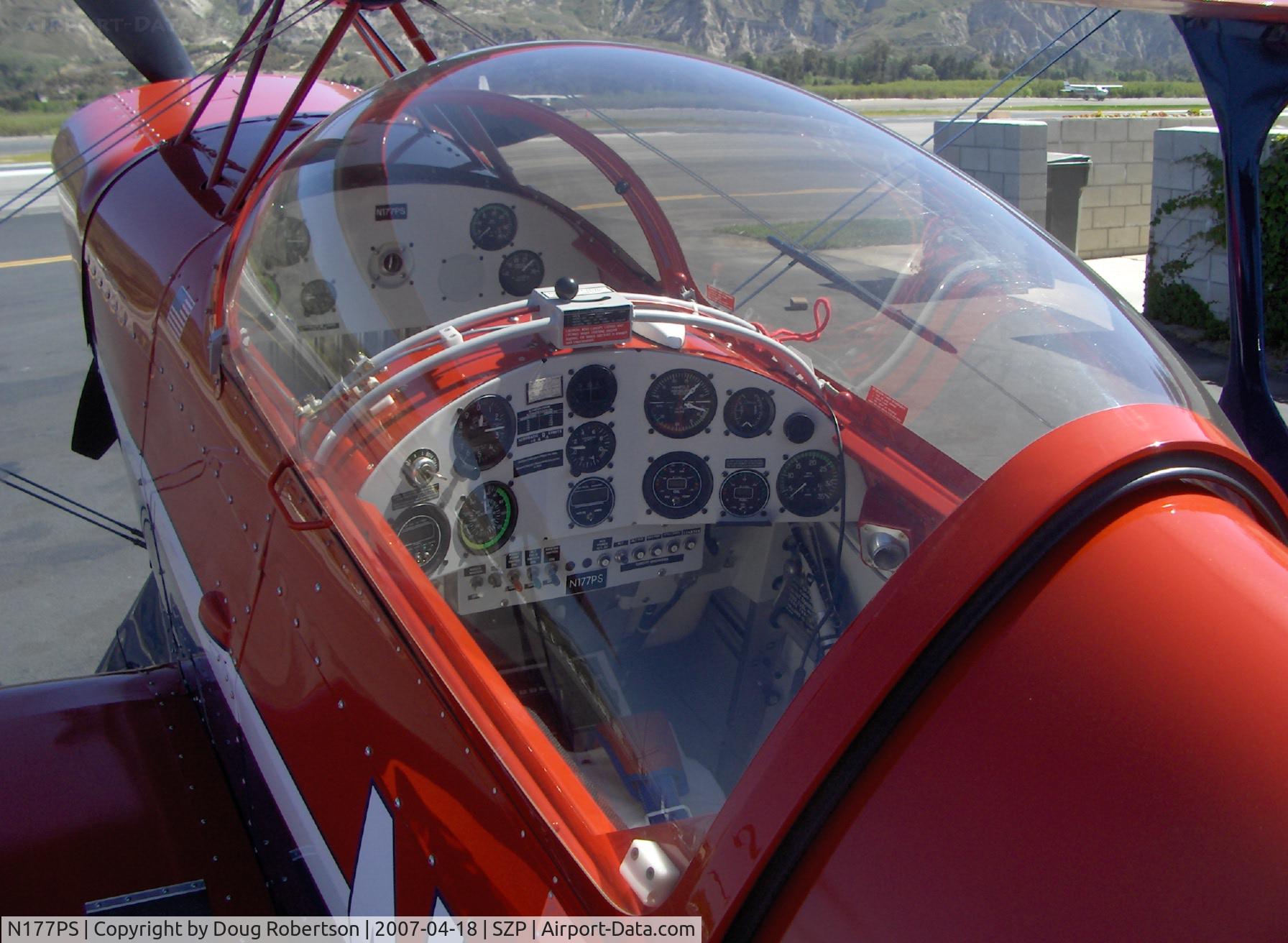 N177PS, 2000 Aviat Pitts S-2C Special C/N 6038, 2000 Aviat PITTS S-2C, Lycoming AEIO-540, panel