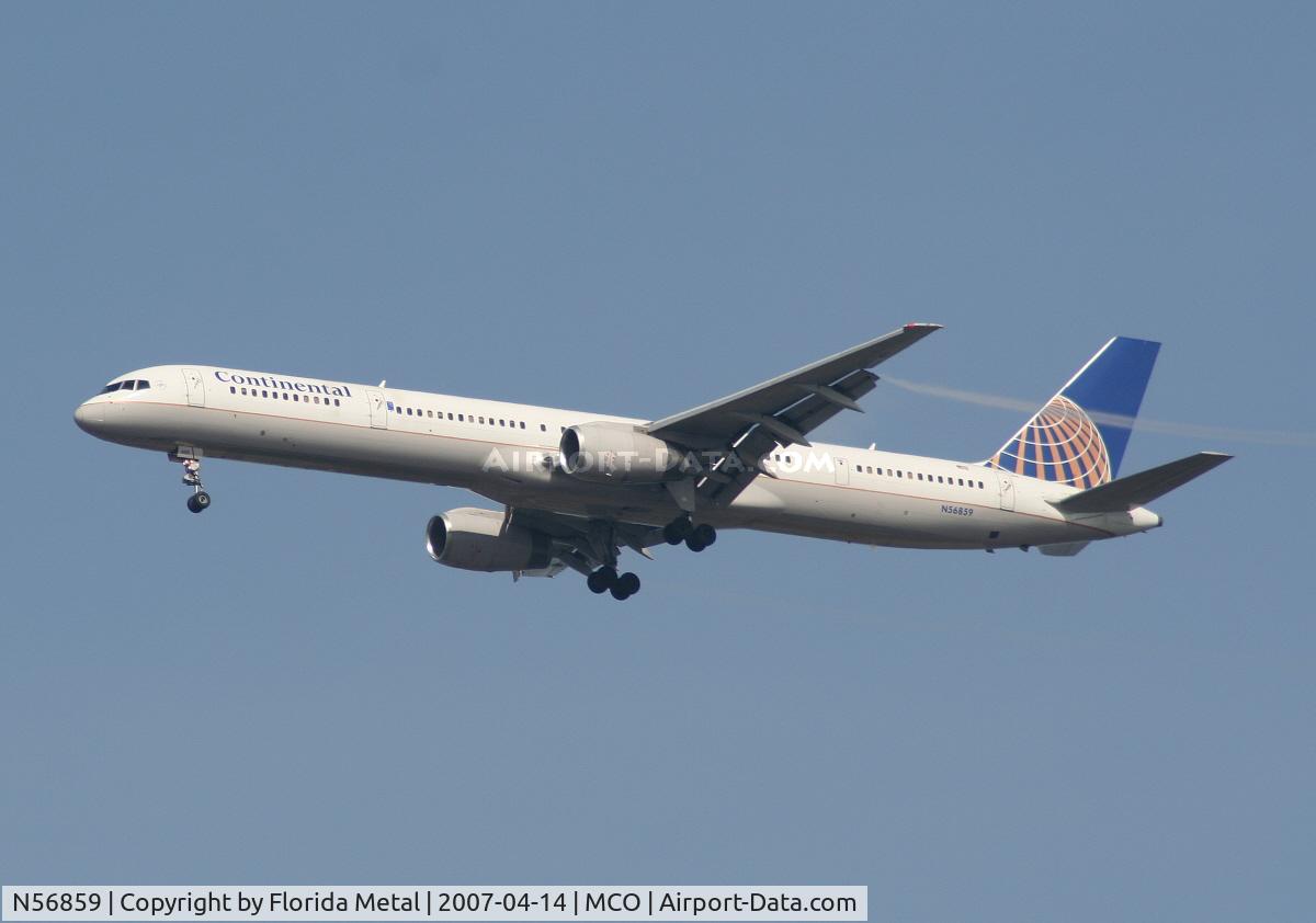 N56859, 2004 Boeing 757-324 C/N 32818, Continental