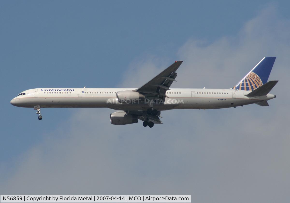 N56859, 2004 Boeing 757-324 C/N 32818, Continental