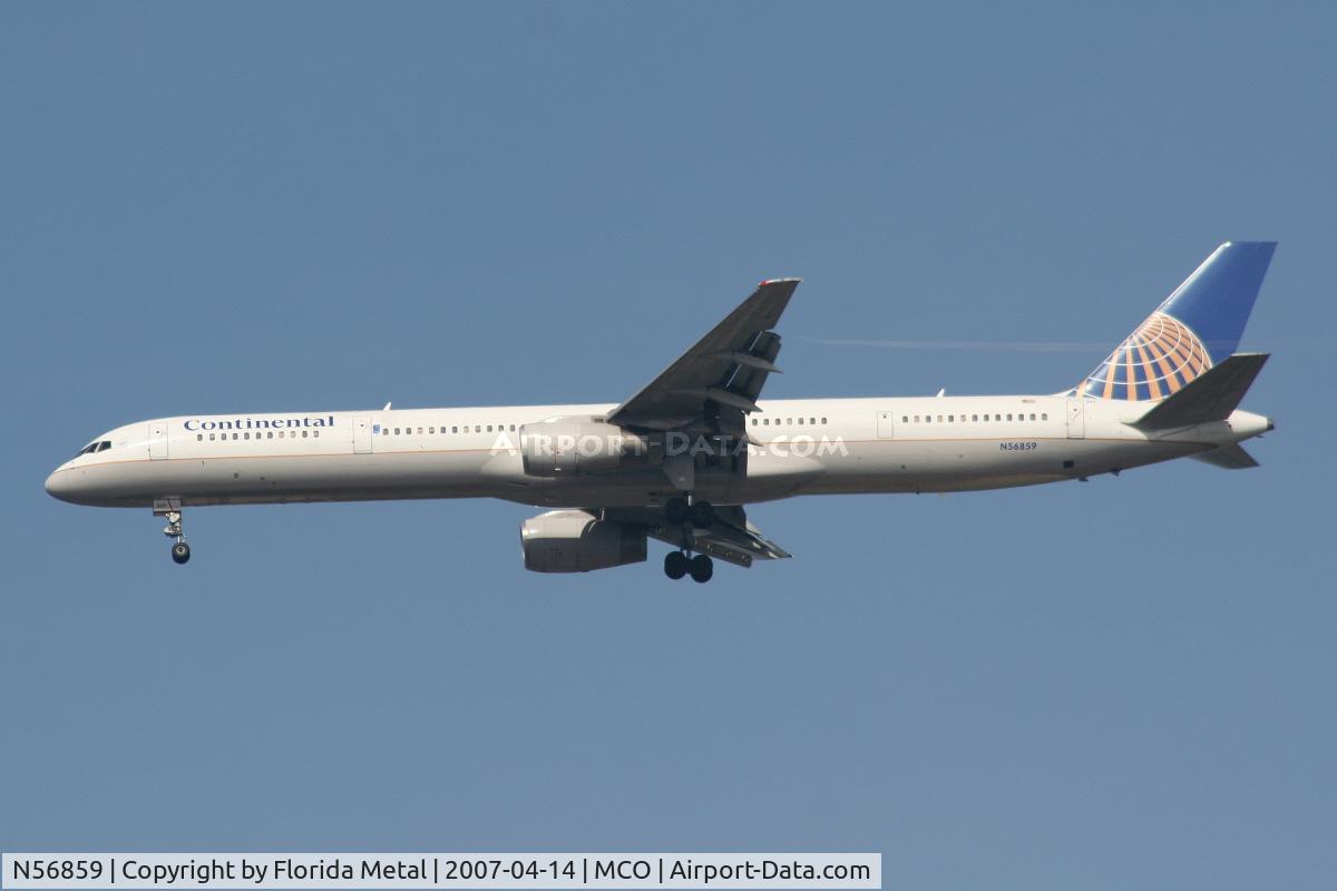 N56859, 2004 Boeing 757-324 C/N 32818, Continental