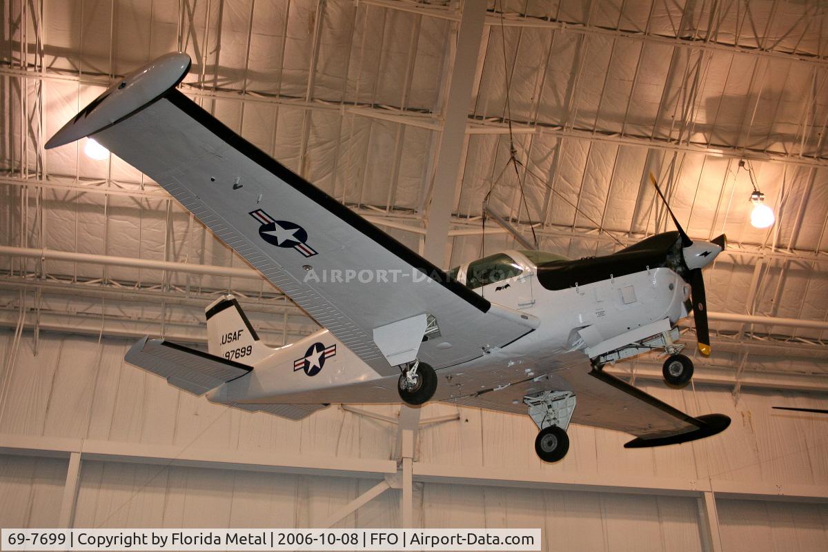 69-7699, 1969 Beech QU-22B C/N EB-7, Beech QU-22B