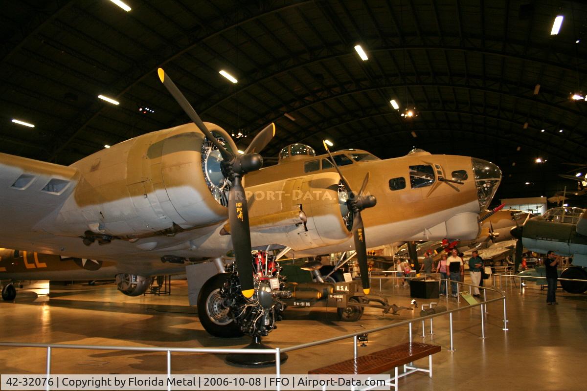 42-32076, 1942 Boeing B-17G Flying Fortress C/N 7190, B-17