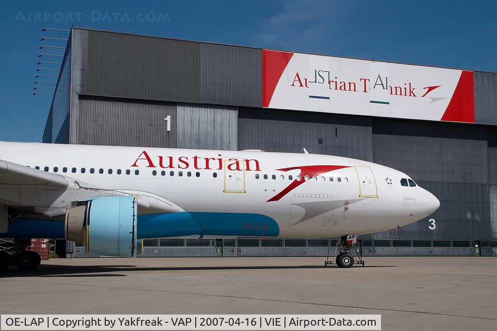 OE-LAP, 2000 Airbus A330-223 C/N 317, Austrian Airlines Airbus 330-200 stored without engines