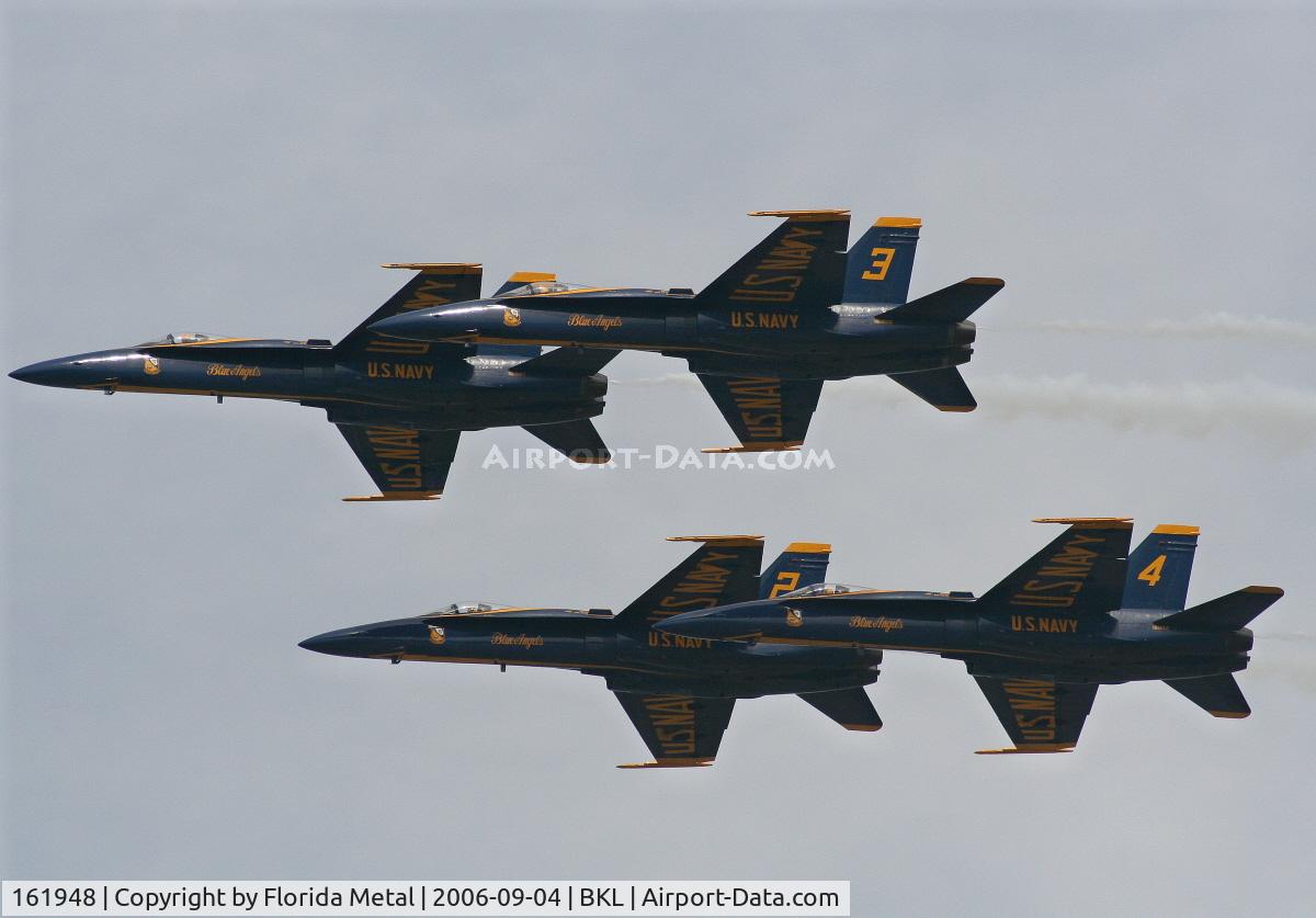 161948, McDonnell Douglas F/A-18A Hornet C/N 0157, Formation