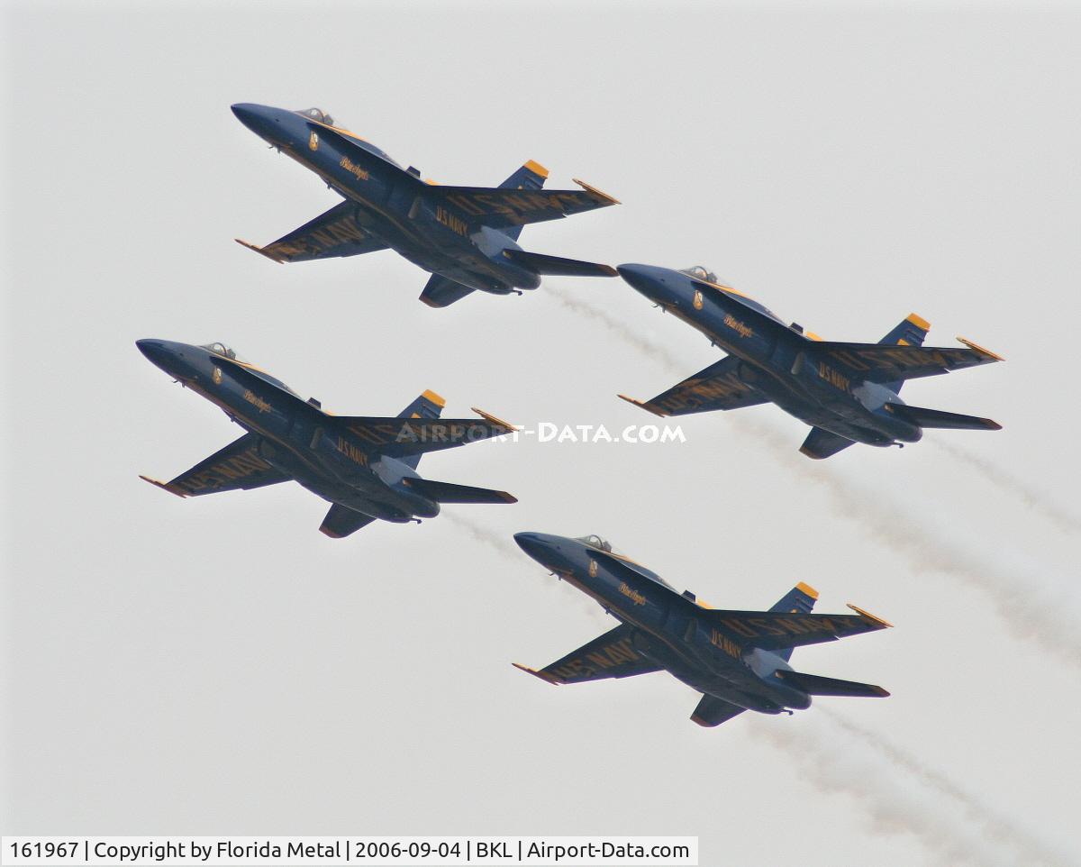 161967, McDonnell Douglas F/A-18A Hornet C/N 0183/A144, Formation