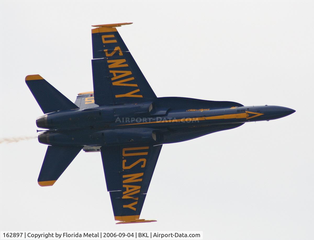 162897, McDonnell Douglas F/A-18A Hornet C/N 0450/A370, #5