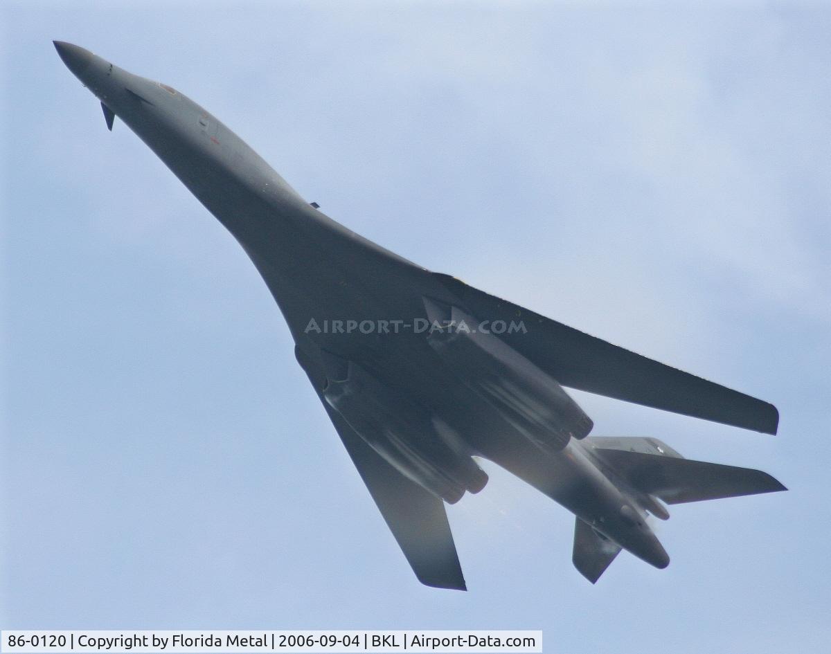 86-0120, 1986 Rockwell B-1B Lancer C/N 80, B-1B