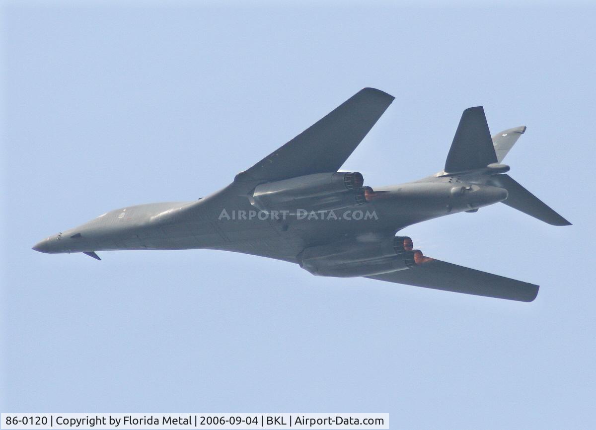 86-0120, 1986 Rockwell B-1B Lancer C/N 80, B-1B