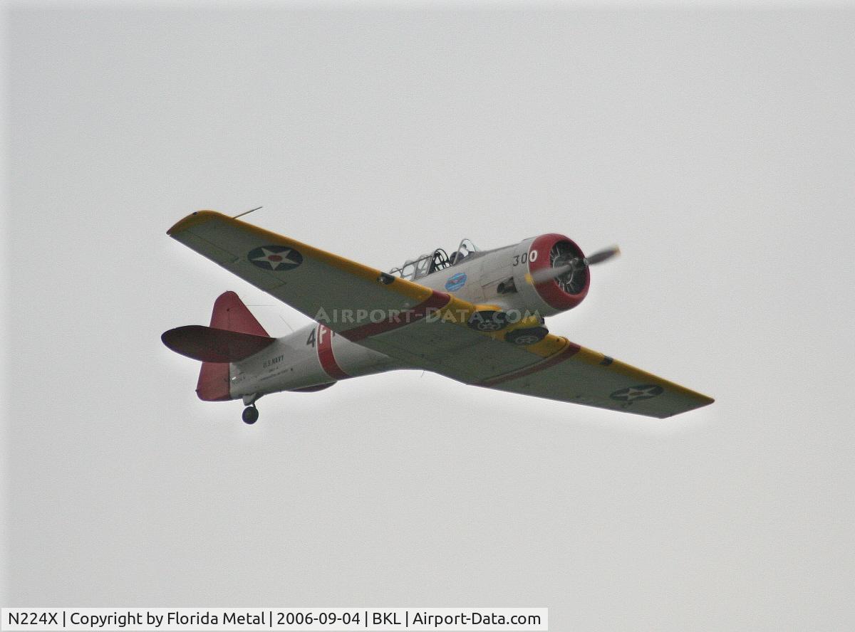 N224X, 1941 North American SNJ-4 Texan C/N 88-13041, SNJ