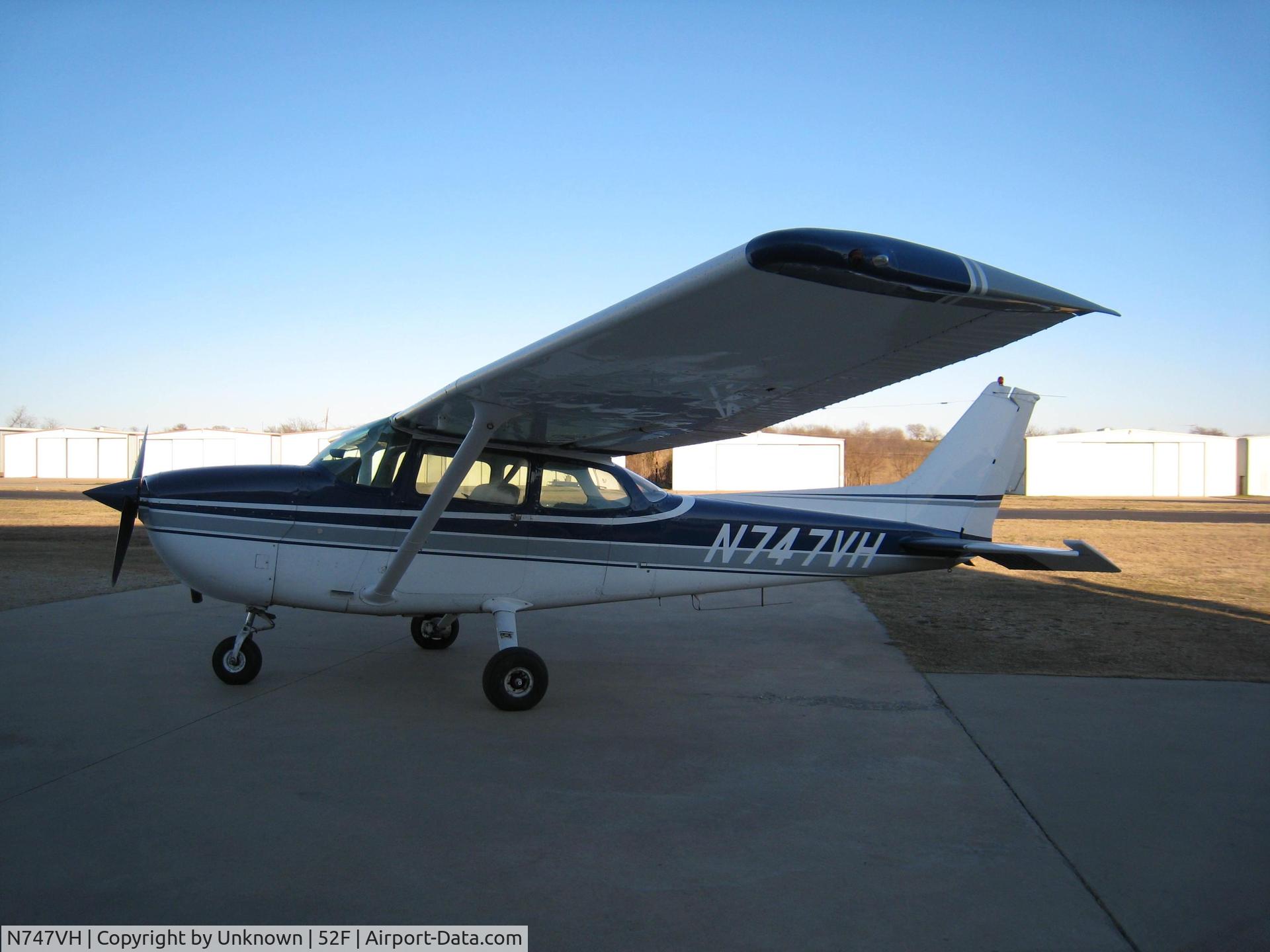 N747VH, 1976 Cessna 172M C/N 17266914, N747VH