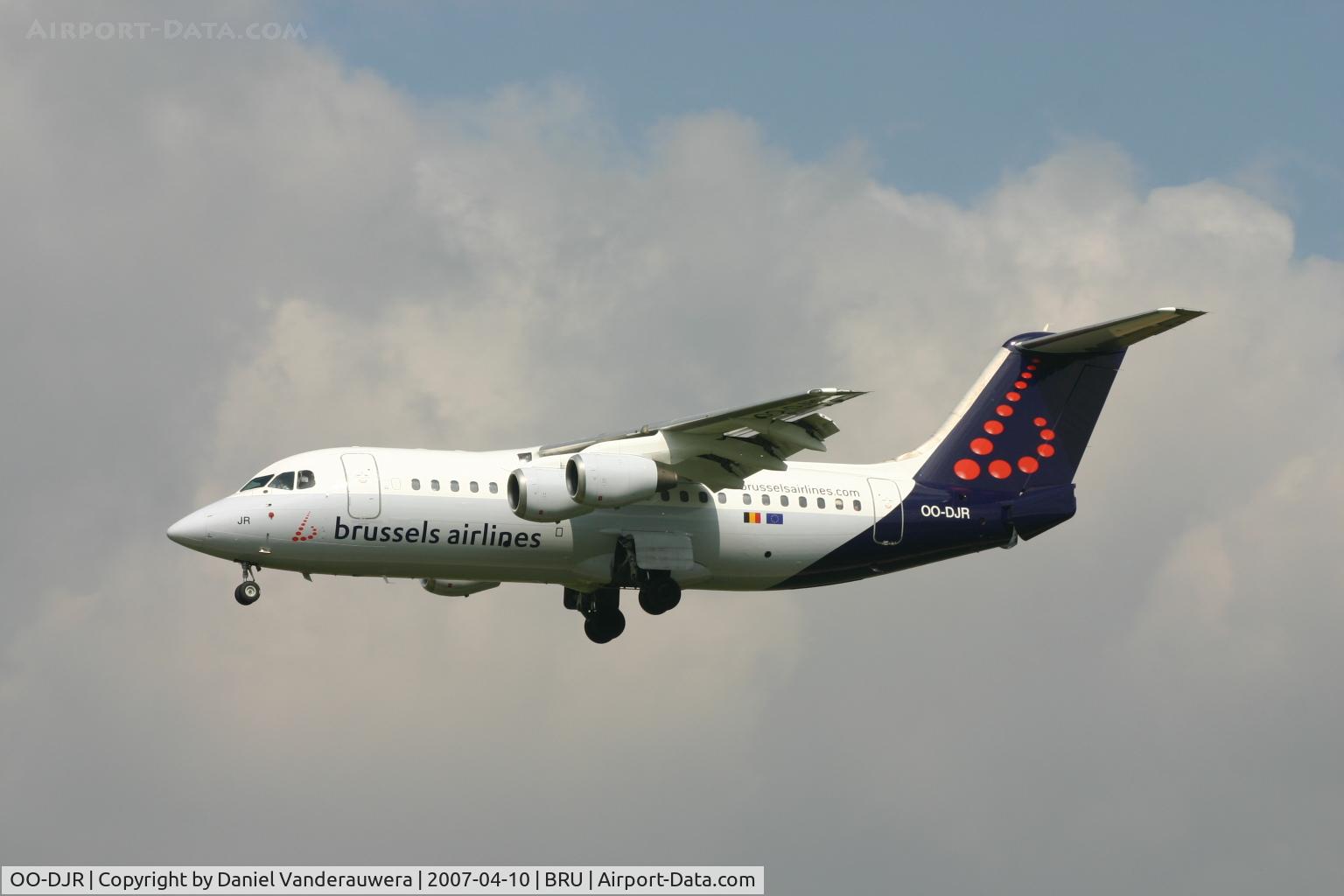 OO-DJR, 1996 British Aerospace Avro 146-RJ85 C/N E.2290, with full 