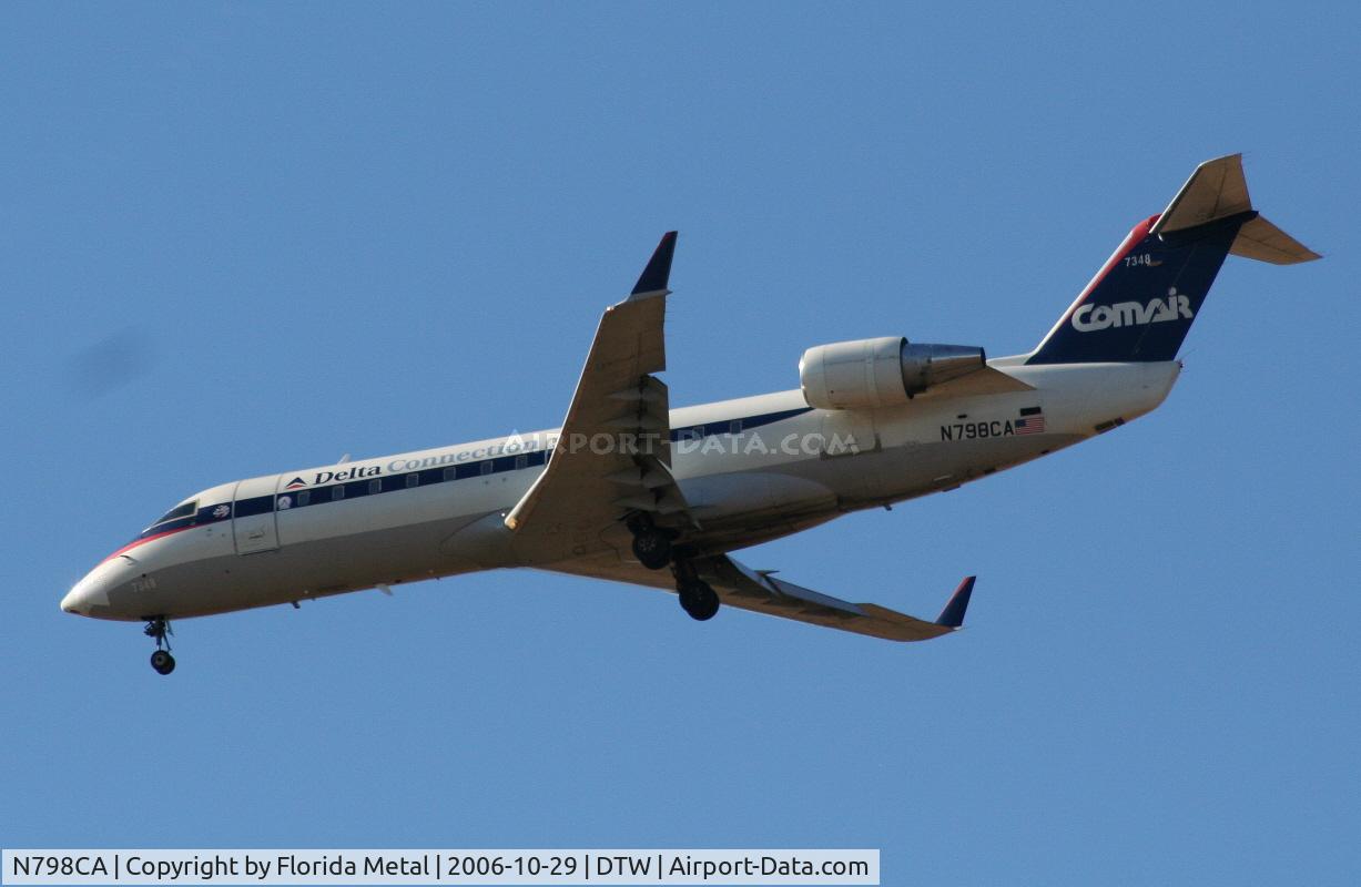 N798CA, 1999 Bombardier CRJ-100ER (CL-600-2B19) C/N 7348, Comair