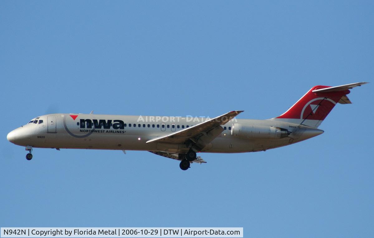 N942N, 1969 Douglas DC-9-32 C/N 47459, Northwest