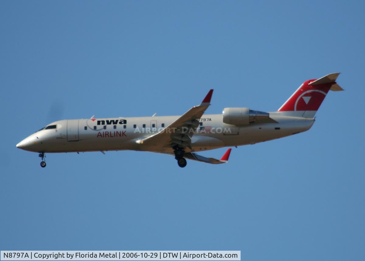N8797A, 2003 Bombardier CRJ-200 (CL-600-2B19) C/N 7797, Pinnacle