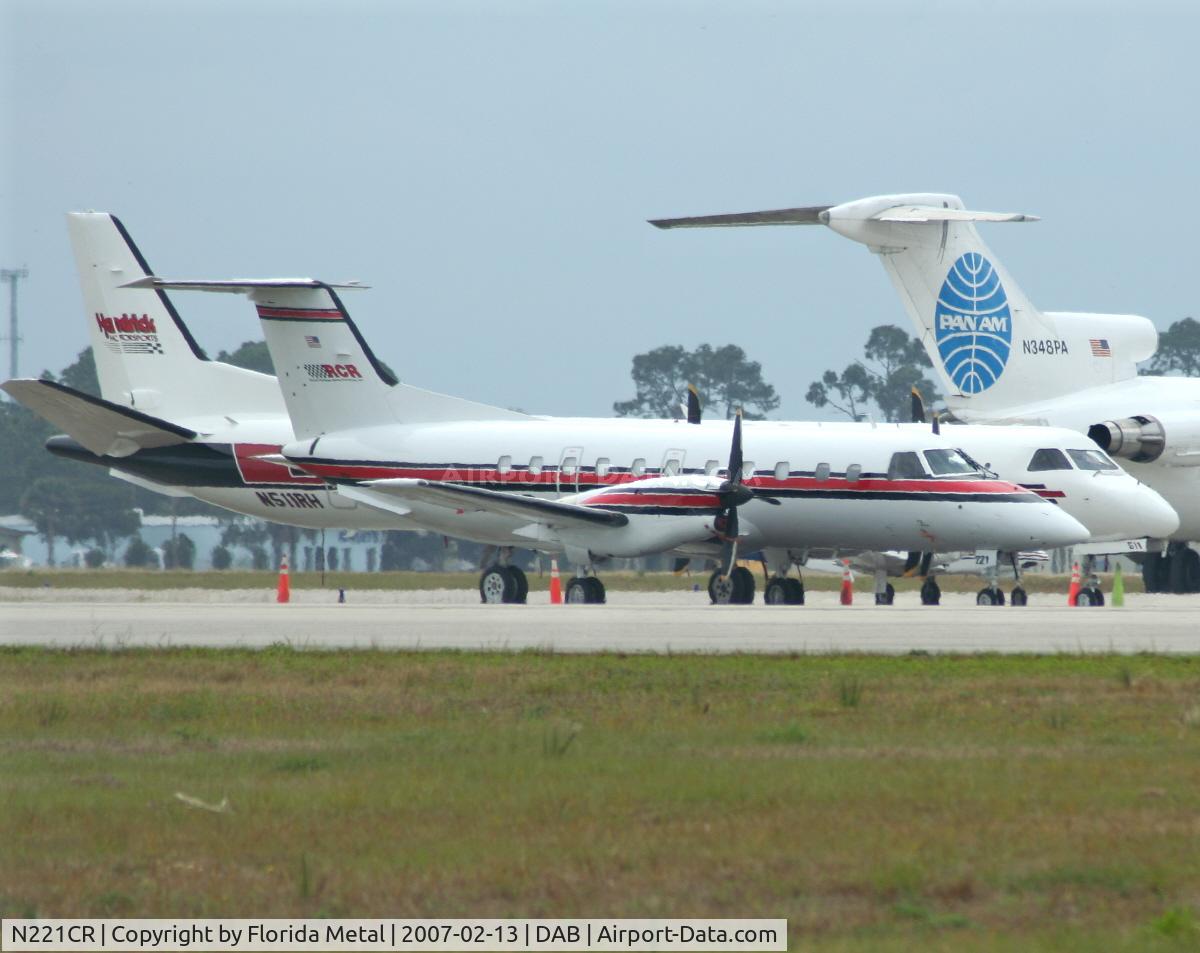 N221CR, 1990 Embraer EMB-120ER Brasilia C/N 120171, RCR