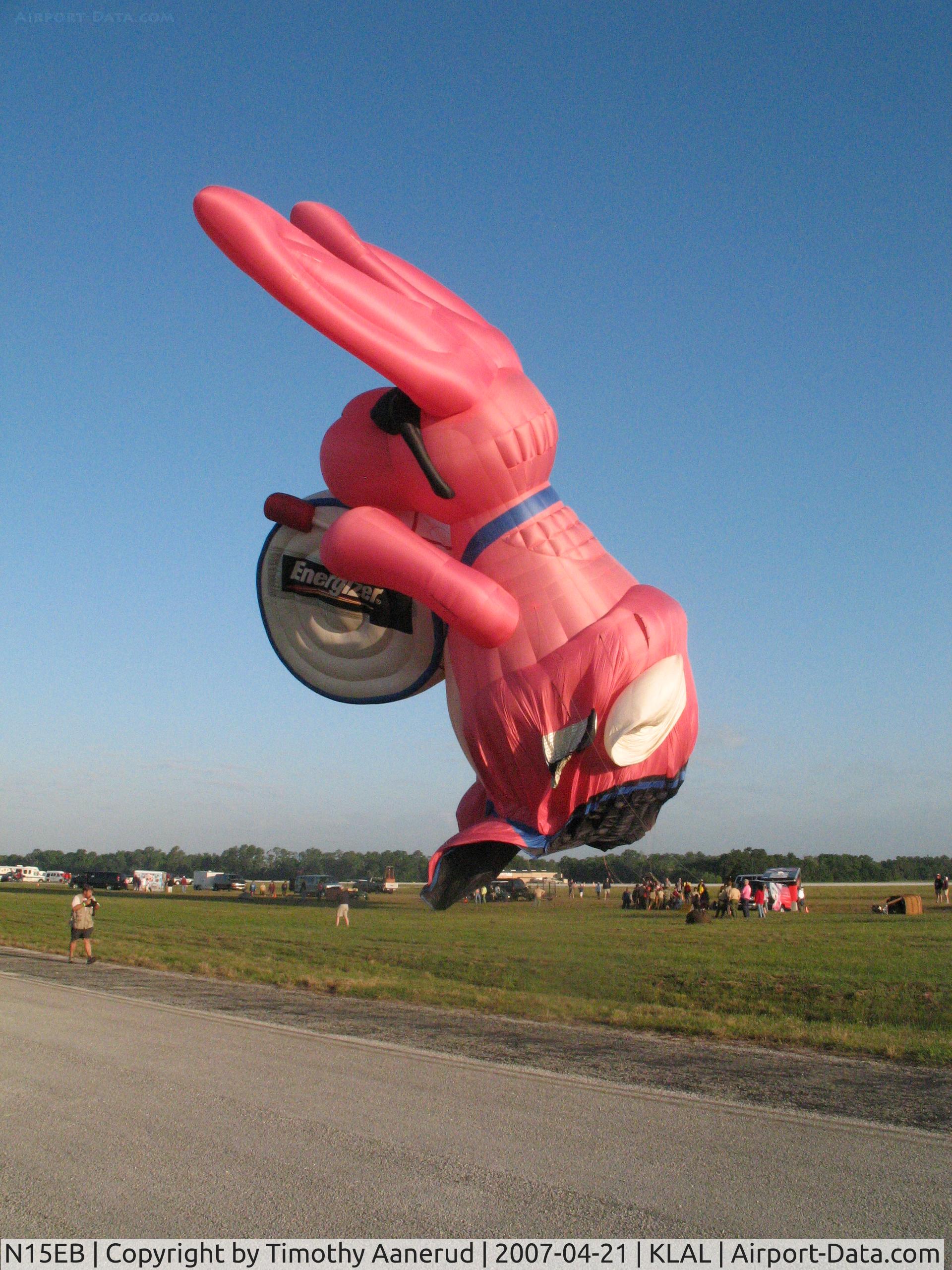 N15EB, 1999 Aerostar International Inc BUNY C/N BUNY-3002, Sun-n-Fun 2007, It just keeps going and going.  Just before deflating
