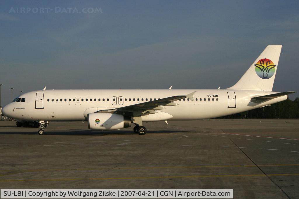 SU-LBI, 1997 Airbus A320-232 C/N 667, visitor