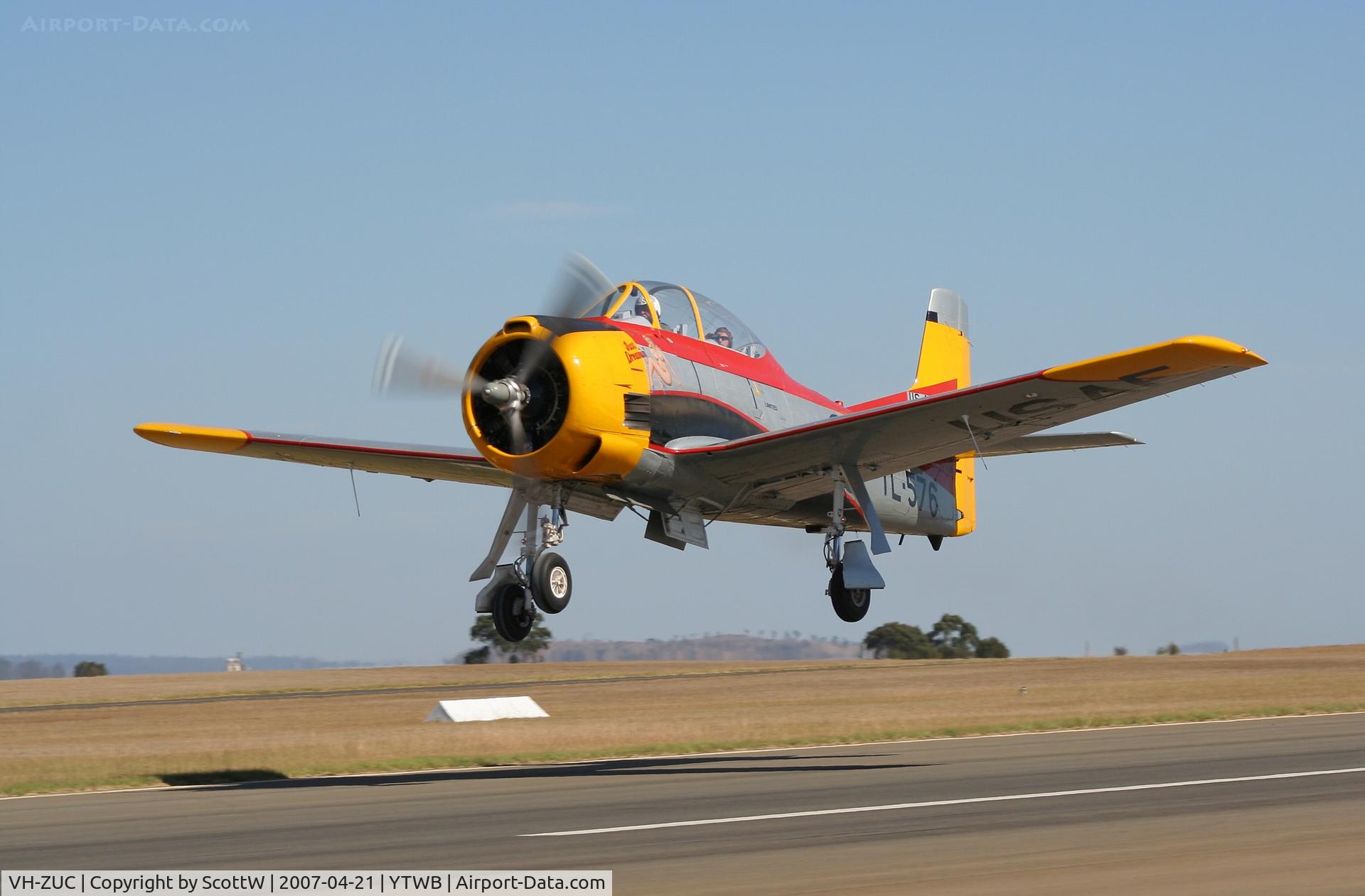 VH-ZUC, 1951 North American T-28D Trojan C/N 174-430, image taken at Toowoomba