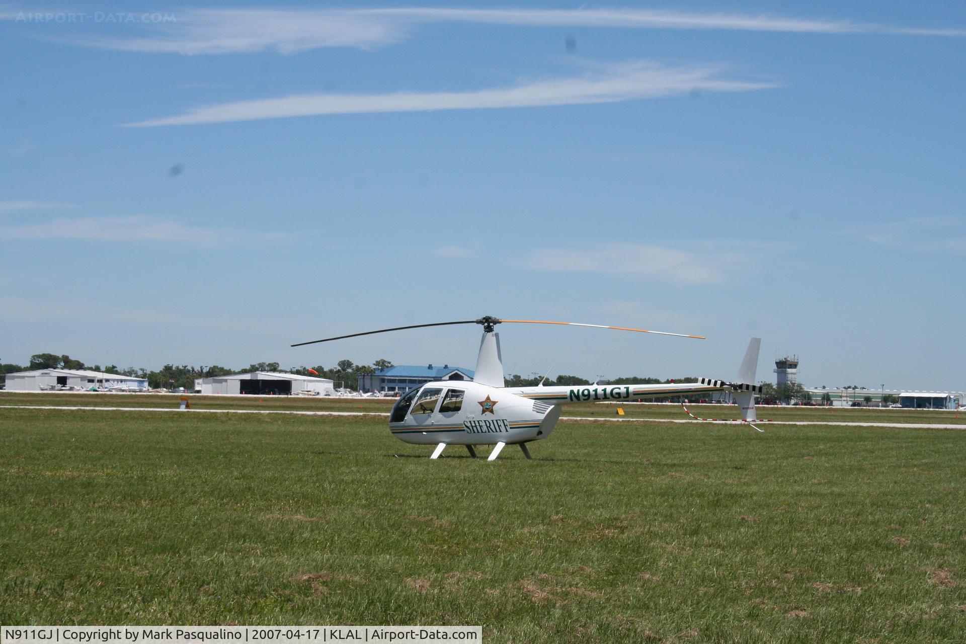 N911GJ, 2006 Robinson R44 II C/N 11054, R44