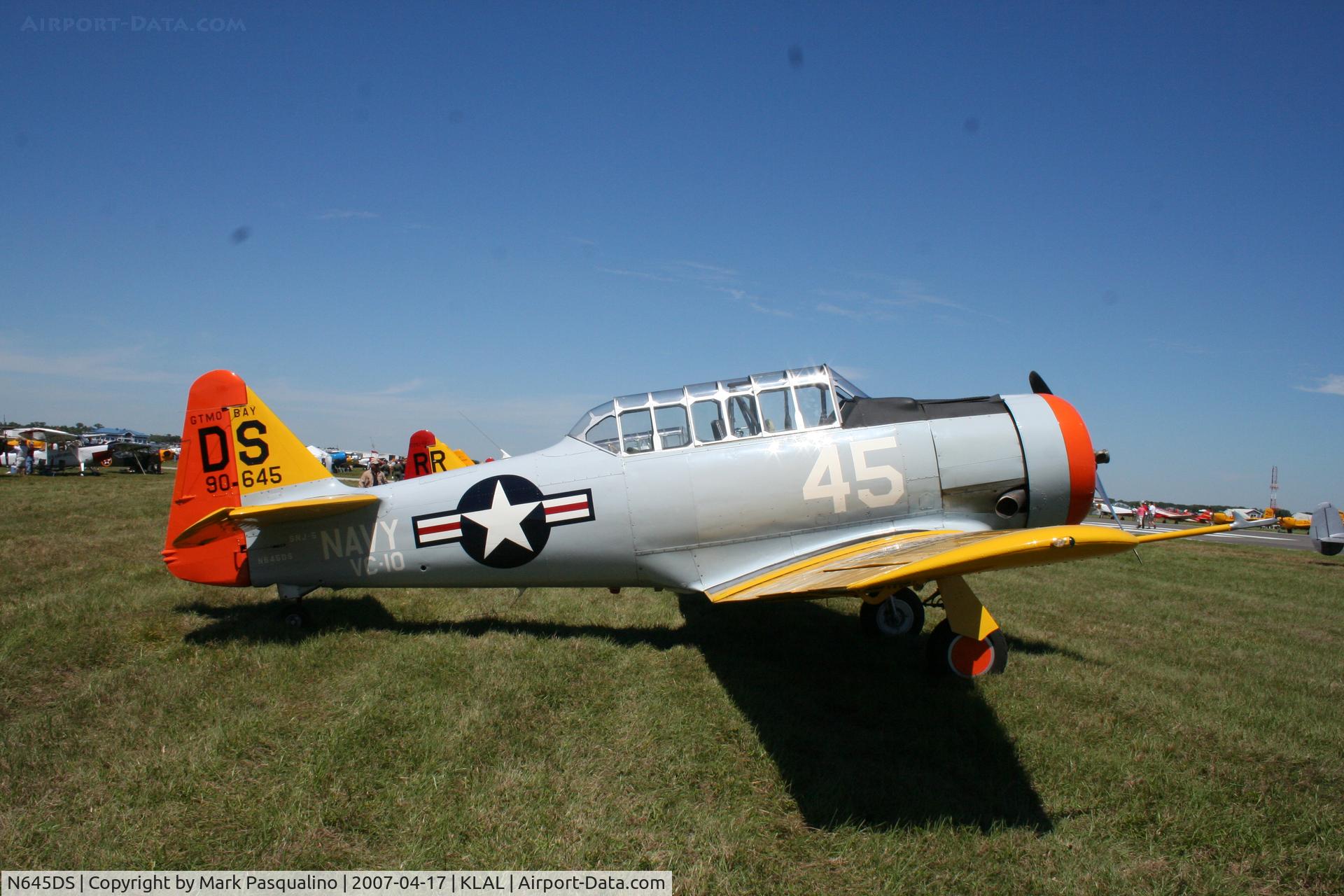 N645DS, 1944 North American SNJ-5 Texan Texan C/N 88-17678, North American SNJ-5