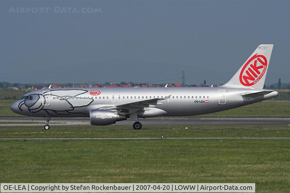 OE-LEA, 2005 Airbus A320-214 C/N 2529, NIKI A320.