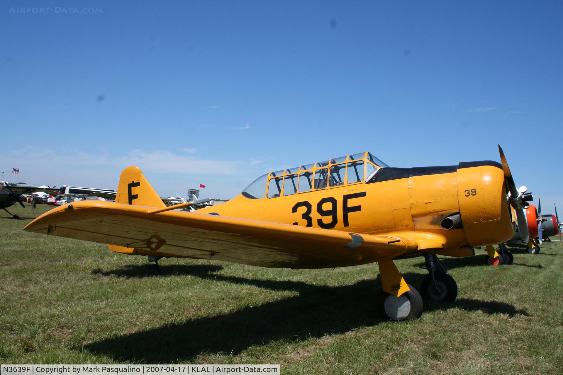 N3639F, North American SNJ-6 Texan C/N 121-43111, North American SNJ-6
